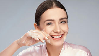 🌟 The Skincare Routine Dermatologists Actually Approve